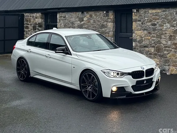 BMW 3-Series Saloon, Diesel, 2013, White