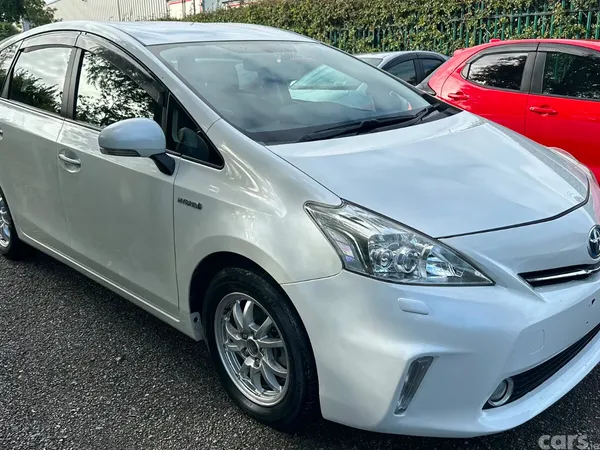 Toyota Prius Estate, Petrol Hybrid, 2015, White