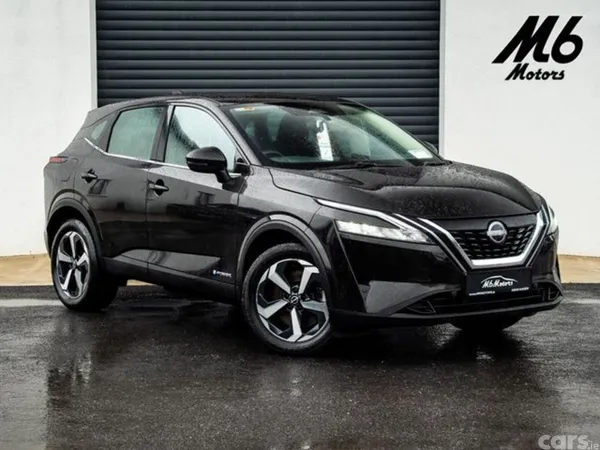 Nissan Qashqai MPV, Petrol, 2024, Black