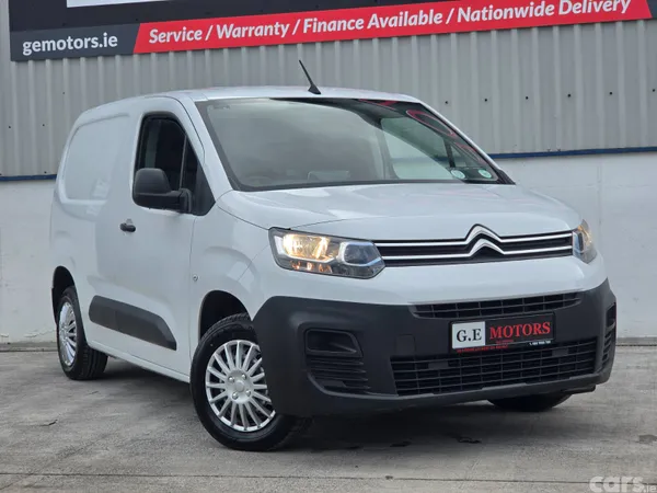Citroen Berlingo MPV, Diesel, 2023, White
