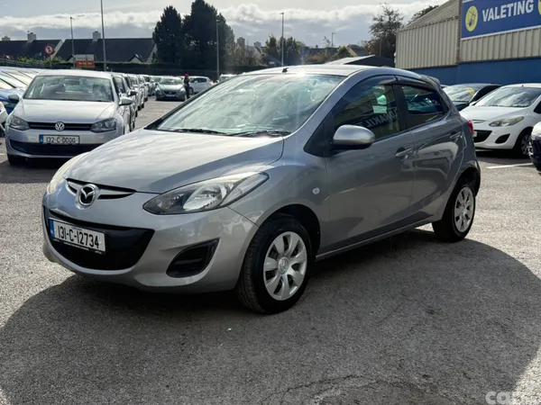 Mazda Demio Hatchback, Petrol, 2013, Silver