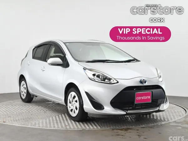 Toyota Aqua Hatchback, Petrol Hybrid, 2021, Silver
