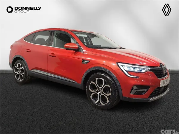 Renault Arkana Estate, Petrol Hybrid, 2022, Red