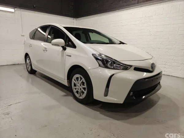 Toyota Prius Estate, Petrol Hybrid, 2019, White