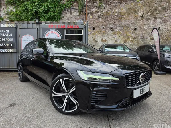 Volvo V60 Estate, Petrol Hybrid, 2022, Black