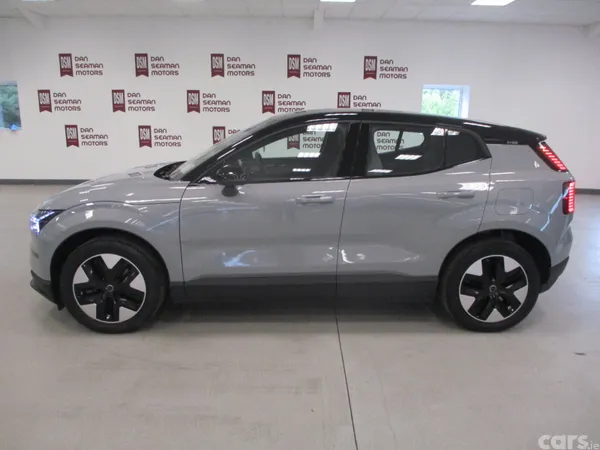 Volvo EX30 Estate/Jeep, Electric, 2024, Grey