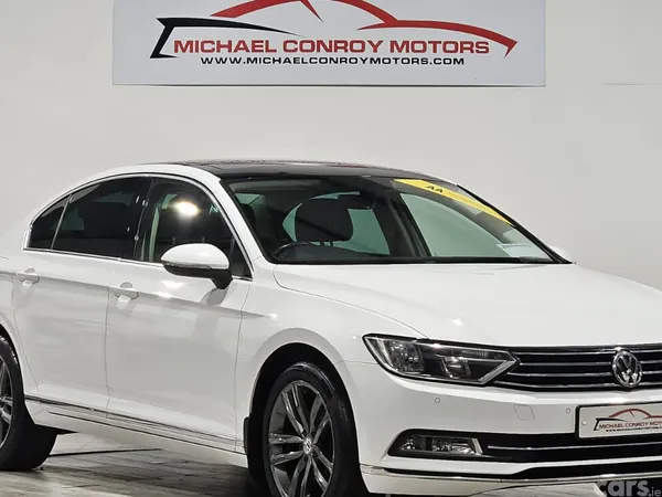 Volkswagen Passat Saloon, Diesel, 2017, White