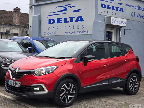 Renault Captur Hatchback, Petrol, 2018, Red