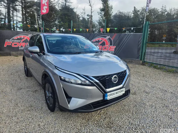 Nissan Qashqai MPV, Petrol, 2022, Grey