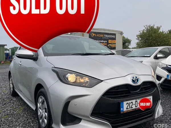 Toyota Yaris Hatchback, Petrol Hybrid, 2021, Silver