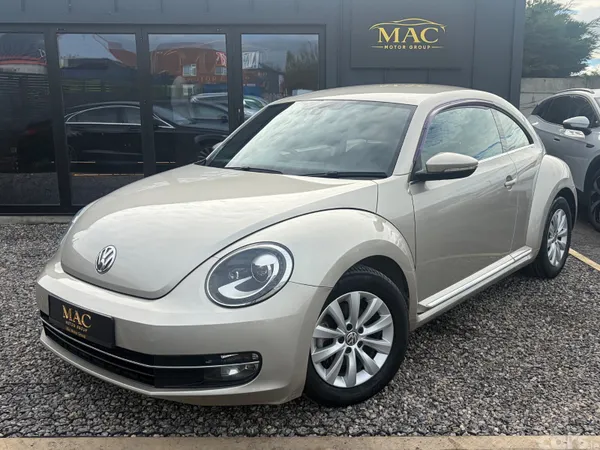 Volkswagen Beetle Hatchback, Petrol, 2016, Gold