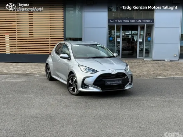 Toyota Yaris Hatchback, Petrol Hybrid, 2026, Grey