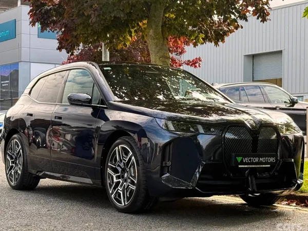 BMW iX SUV, Electric, 2026, Black