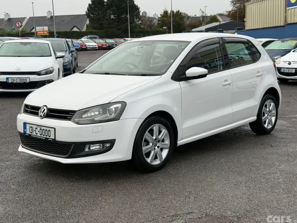 Volkswagen Polo Hatchback, Petrol, 2013, White