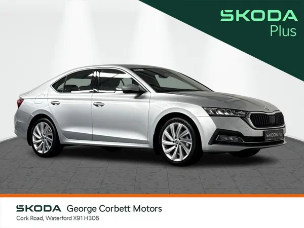 Skoda Octavia Saloon, Petrol, 2022, Silver