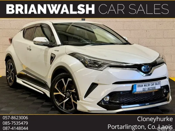 Toyota C-HR SUV, Petrol Hybrid, 2018, White