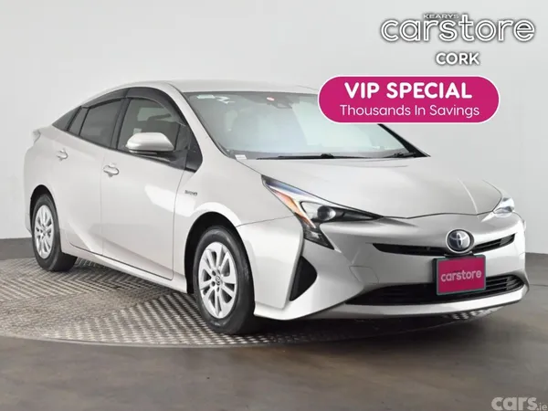 Toyota Prius Hatchback, Petrol Hybrid, 2018, Gold