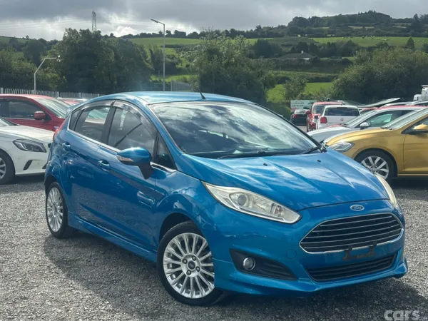 Ford Fiesta Hatchback, Petrol, 2015, Blue