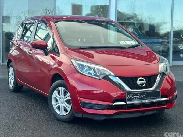 Nissan Note MPV, Petrol, 2017, Red