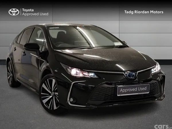 Toyota Corolla Saloon, Petrol Hybrid, 2026, Black