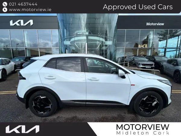 Kia Sportage SUV, Diesel Hybrid, 2026, White