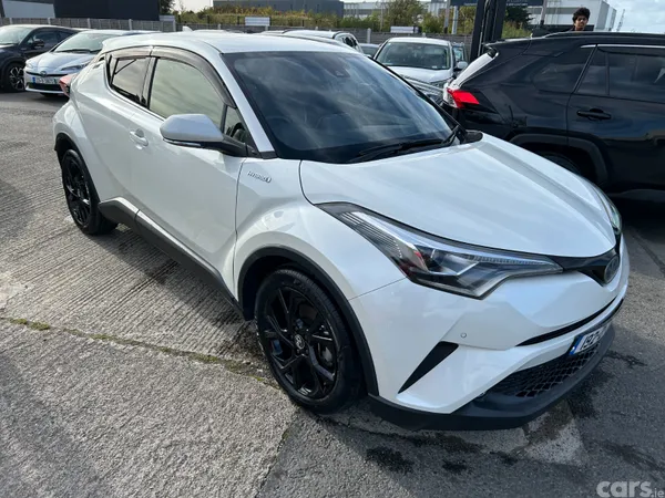 Toyota C-HR Hatchback, Petrol Hybrid, 2019, White