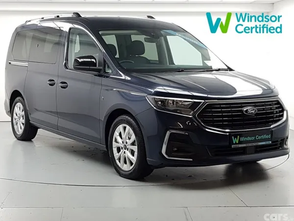 Ford Tourneo MPV, Petrol Plug-in Hybrid, 2025, Blue