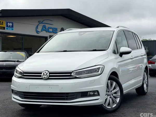 Volkswagen Touran MPV, Diesel, 2019, White