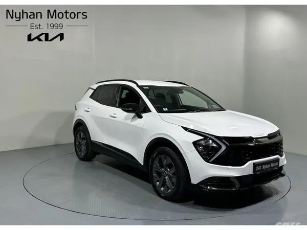 Kia Sportage SUV, Petrol Hybrid, 2024, White