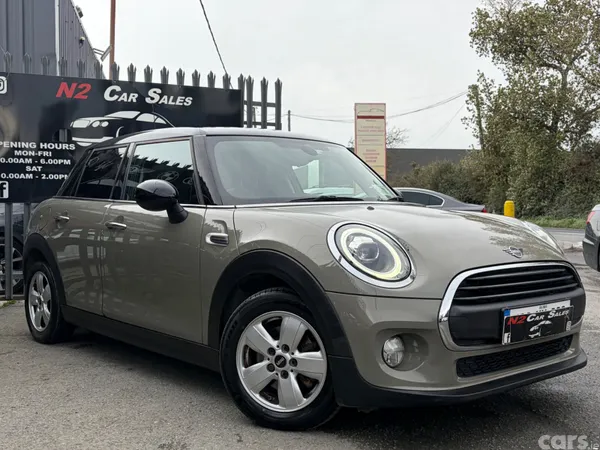 Mini Cooper Hatchback, Petrol, 2018, Grey