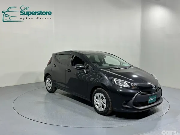 Toyota Aqua Hatchback, Petrol Hybrid, 2022, Black