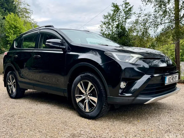 Toyota RAV4 SUV, Diesel, 2016, Black