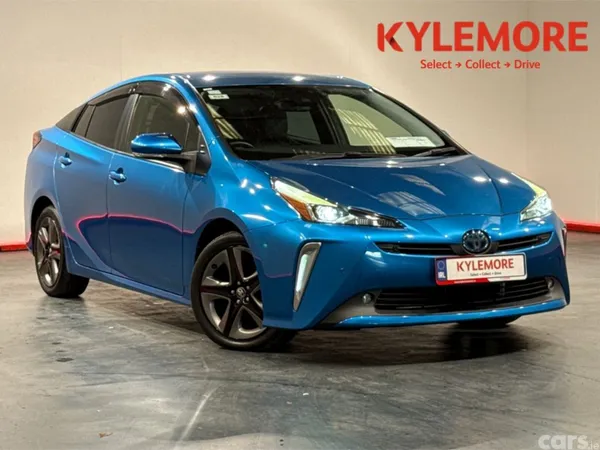 Toyota Prius Hatchback, Petrol Hybrid, 2022, Blue