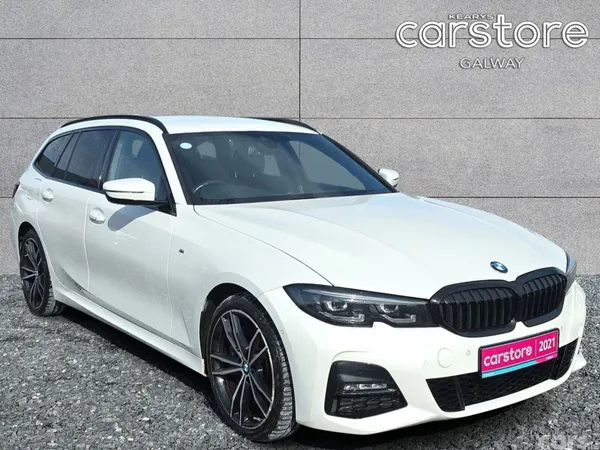 BMW 3-Series Estate, Petrol Hybrid, 2021, White