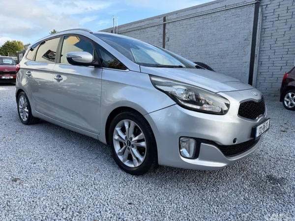 Kia Carens MPV, Diesel, 2013, Silver