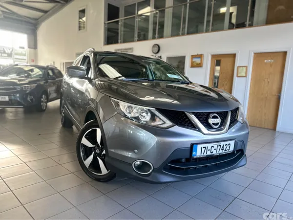 Nissan Qashqai MPV, Diesel, 2017, Grey