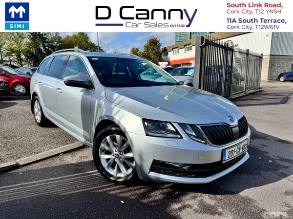 Skoda Octavia Estate, Petrol, 2020, Grey