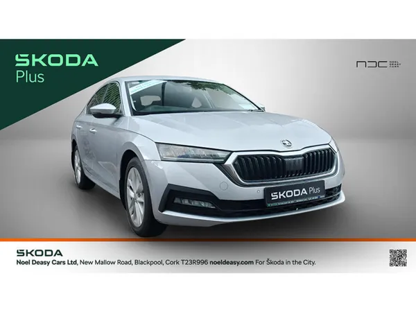 Skoda Octavia Saloon, Petrol, 2024, Silver