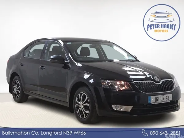 Skoda Octavia Saloon, Diesel, 2016, Black