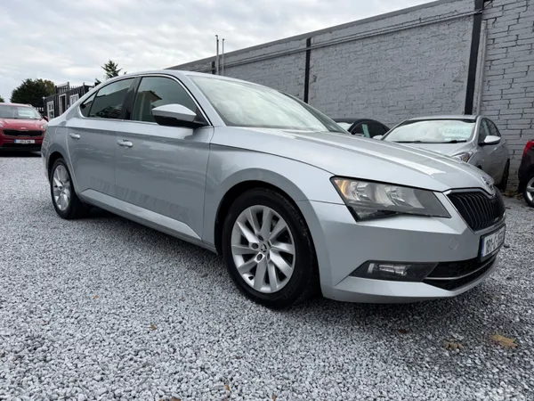 Skoda Superb Hatchback, Diesel, 2018, Silver