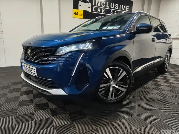 Peugeot 5008 MPV, Diesel, 2021, Blue