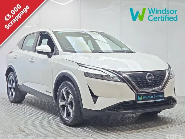 Nissan Qashqai MPV, Petrol Hybrid, 2023, White