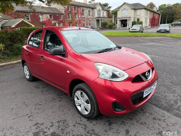 Nissan Micra Hatchback, Petrol, 2016, Red
