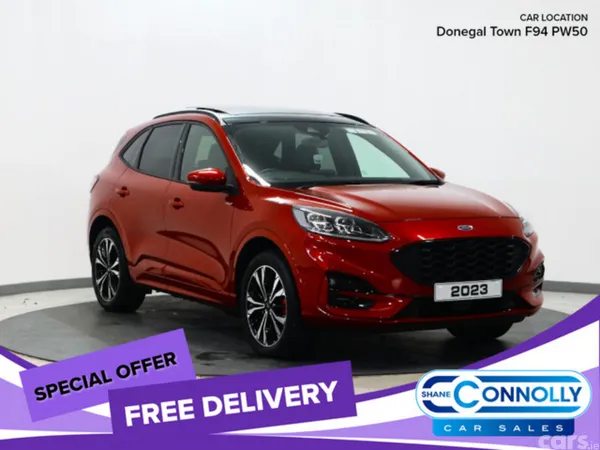 Ford Kuga SUV, Petrol Hybrid, 2023, Red