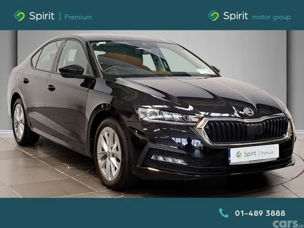 Skoda Octavia Saloon, Petrol Hybrid, 2024, Black