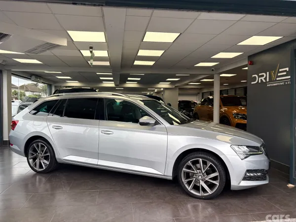 Skoda Superb Estate, Petrol Hybrid, 2023, Silver