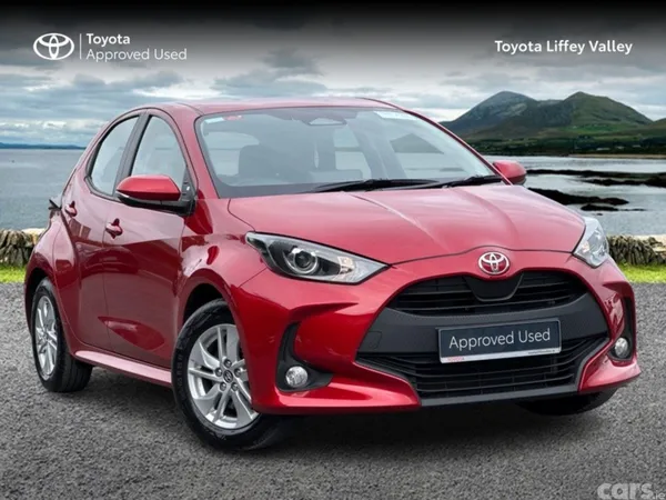 Toyota Yaris Hatchback, Petrol Hybrid, 2026, Red