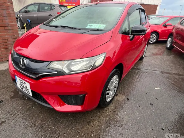 Honda Fit Hatchback, Petrol, 2015, Red