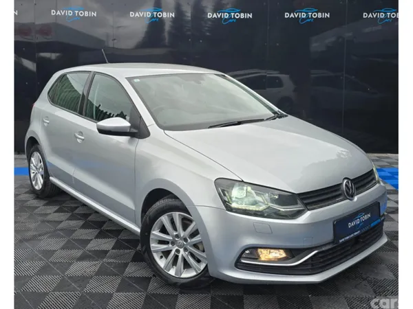 Volkswagen Polo Hatchback, Petrol, 2017, Silver