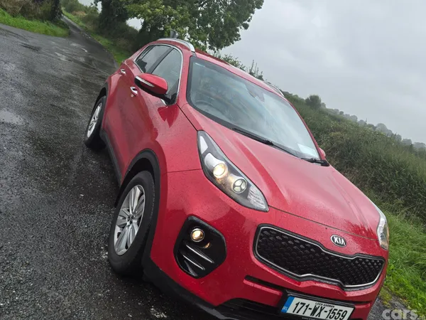 Kia Sportage SUV, Diesel, 2017, Red